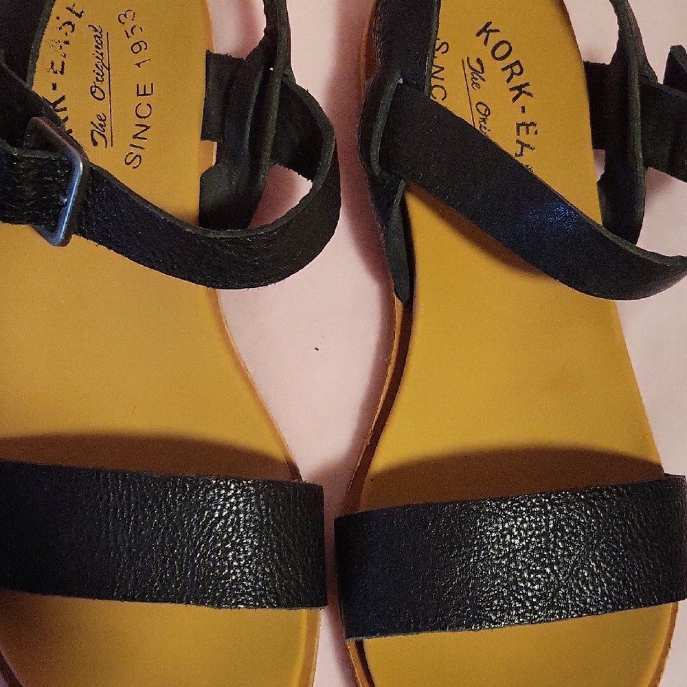 Kork-Ease Black Sandals with Textured Leather